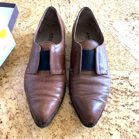 Anyi Lu Agnes leather flats in distressed chestnut - Picture 1 of 10